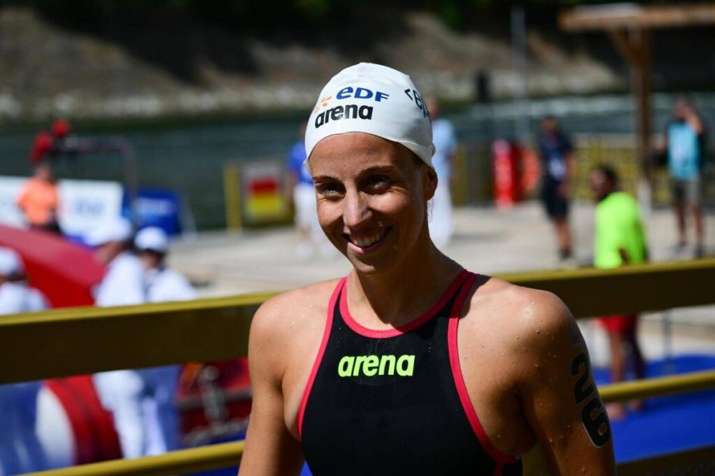 Europei nuoto, Taddeucci vince il bronzo nella 3 km knockout: è la sua terza medaglia a Parigi