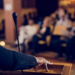 Insegna che “il cambiamento climatico esiste”, professore licenziato in America