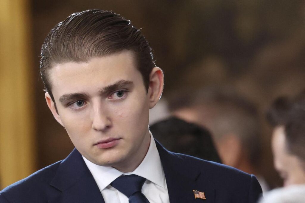 L’Iran minaccia Barron Trump, il figlio del presidente non esce di casa