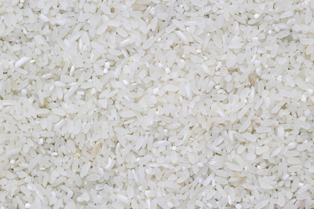 La ‘nuova’ ricetta per il riso in bianco: “Non si cuoce con l’acqua…”