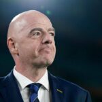 Mondiale ai privati, la Fifa chiede scusa per gli “errori commessi” ma rilancia il “pieno sostegno” a Infantino