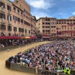 Palio di Siena, oggi si corre l’Assunta – Diretta