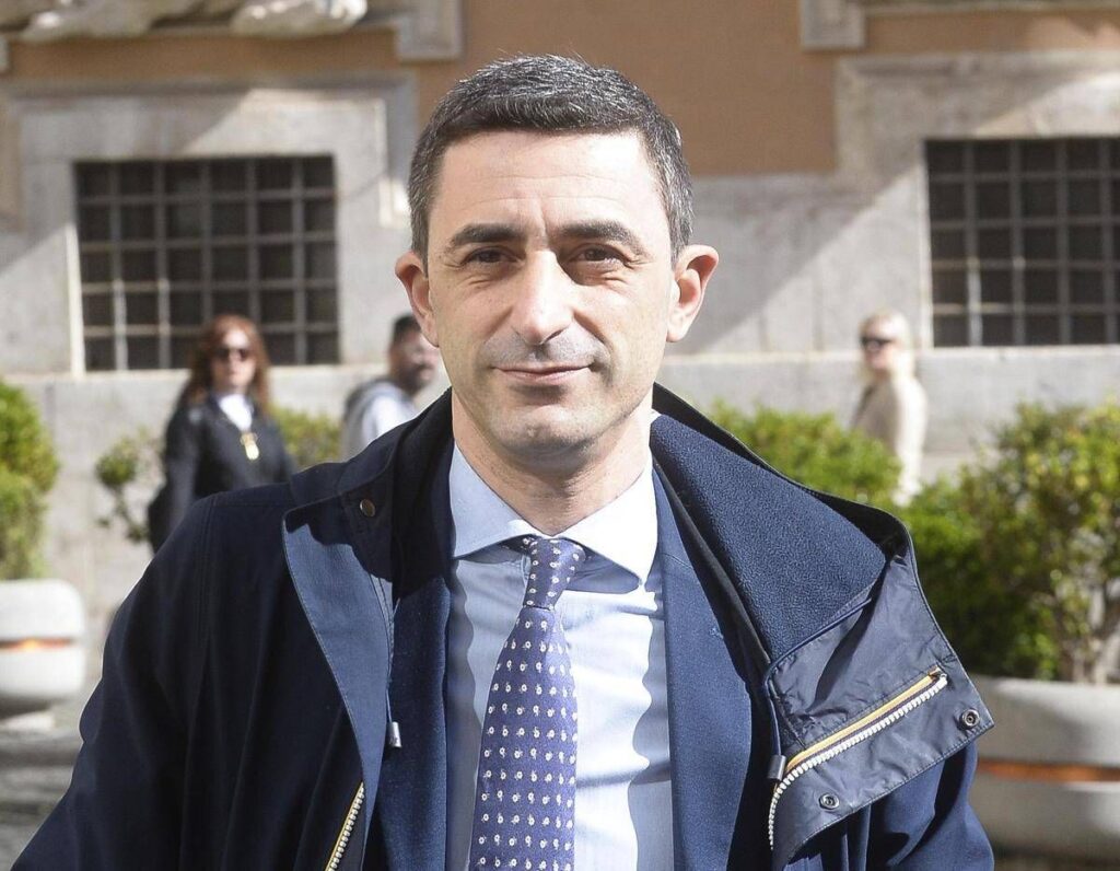 Ranucci e il caso Lavitola, l’Anm difende l’applauso del 2025: “Standing ovation? Fu solo un gesto di solidarietà dopo l’attentato”
