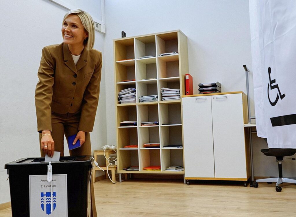 Referendum sull’Ue in Islanda, spoglio in corso: ‘No’ in testa per 430 voti