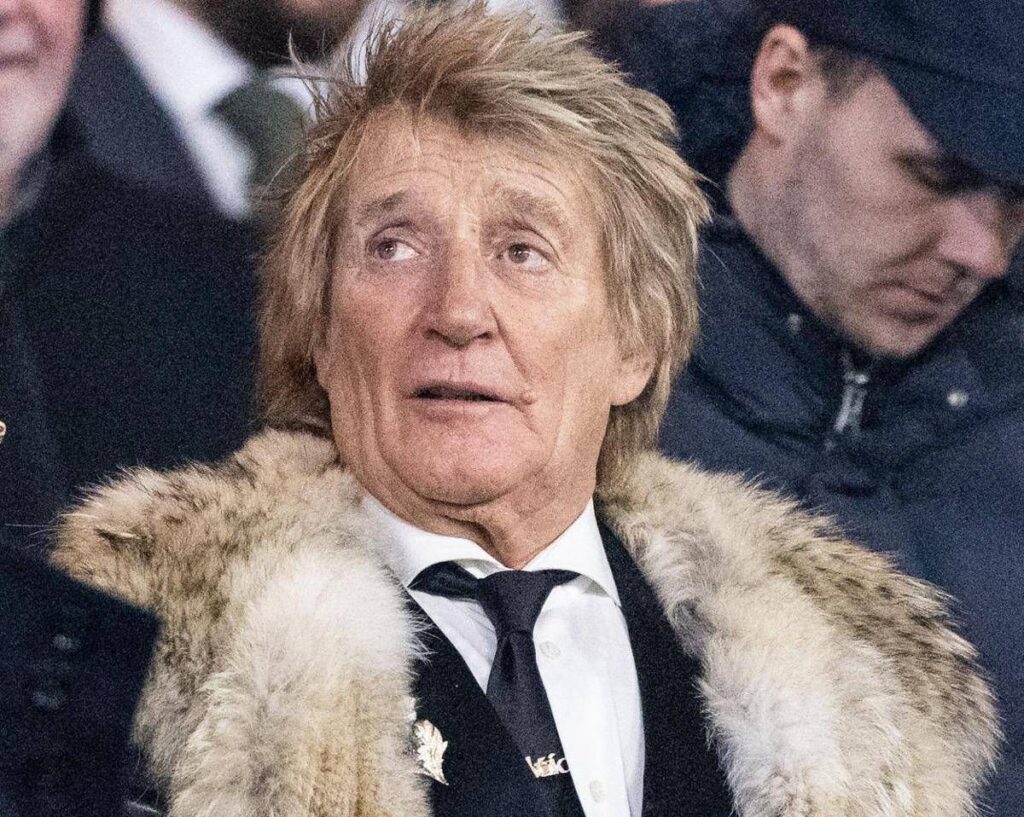 Rod Stewart annulla le date del tour negli Stati Uniti dopo un intervento al cuore