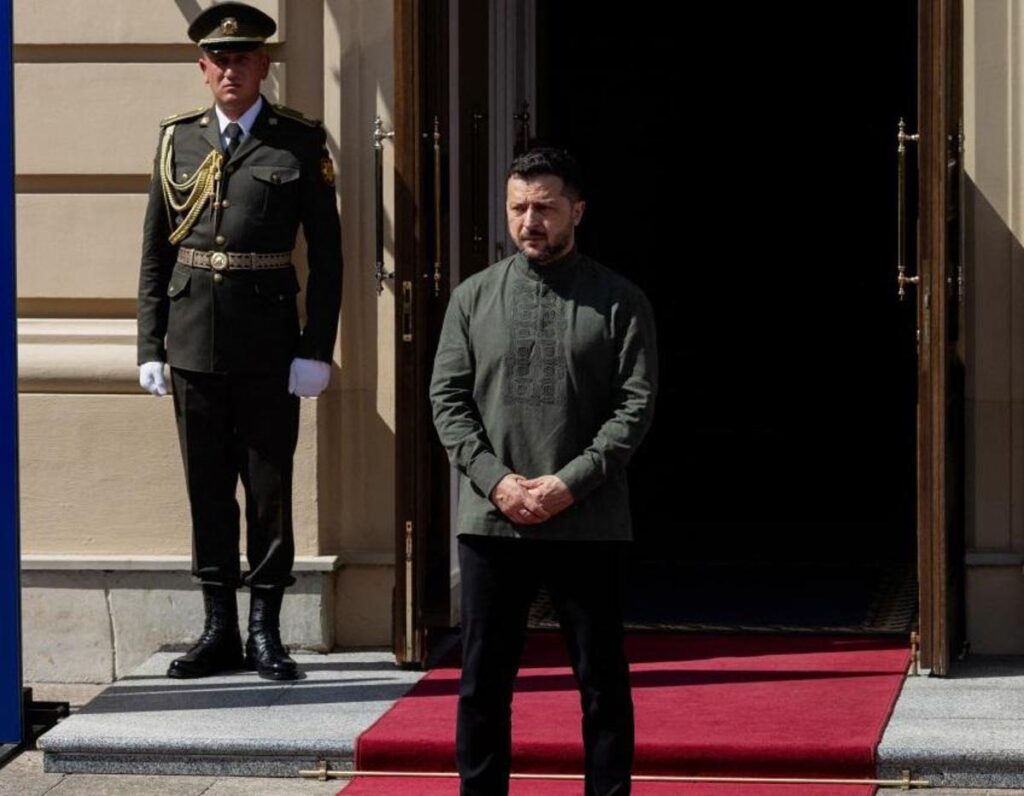 Ucraina-Russia, Zelensky: “Da tregua a zona franca, c’è piano con Usa per fine guerra”