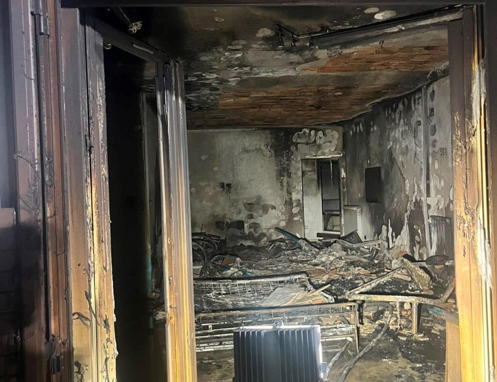 Vibo Valentia, famiglia ferita in esplosione in b&amp;b a Mileto: morto il padre
