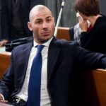 Arrestato Riccardo Bossi, il figlio del fondatore della Lega deve scontare 5 anni e 9 mesi