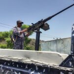 Attacco Houthi in Arabia Saudita, 13 civili feriti. Pentagono smentisce Trump su carenza munizioni