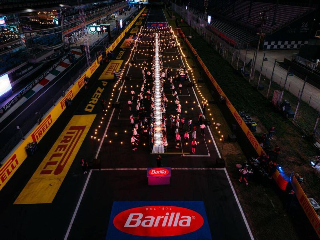 Barilla, con ‘La tavolata’ riunisce la famiglia del paddock sulla griglia di partenza di Monza﻿