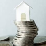 Bce pronta ad alzare i tassi, le conseguenze sui mutui: di quanto può aumentare la rata