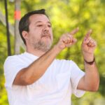 Carburanti, Salvini: “Il costo non calerà a breve, quindi o ti rassegni o ti attrezzi”