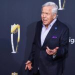 Caso Ed Sheeran, Robert Kraft: “Mi ha chiesto di donare 2 milioni di dollari per aiuti a Gaza”