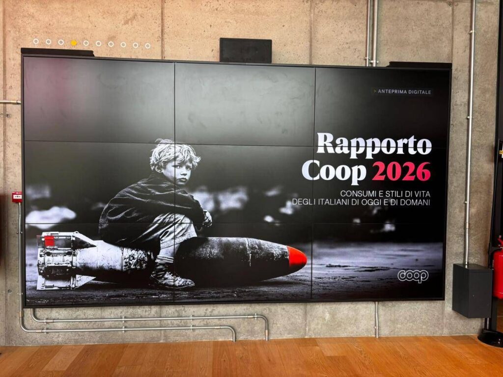 Consumi, Rapporto Coop: “Italiani preoccupati da guerre e crisi economica, il 30% su soglia burning out”