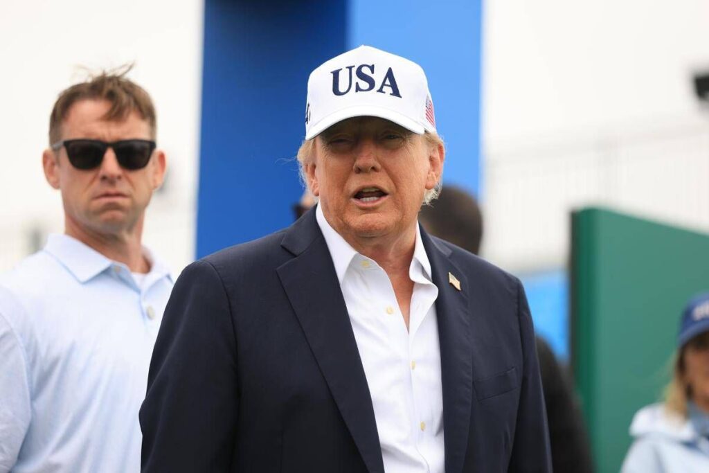 Donald Trump non vuole un rallentamento dell’Intelligenza artificiale: “Chi vincerà questa corsa, vincerà tutto”