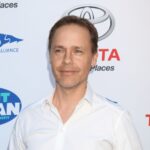 È morta a 13 anni Fiona, figlia dell’attore Chad Lowe: “Era la luce delle nostre vite”