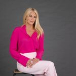 Eleonora Daniele ‘unstoppable’, 50 anni e mille progetti: “La tv urlata non funziona, il pubblico ha bisogno di ascolto”