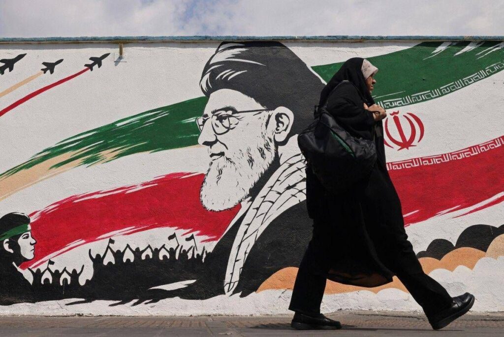 Iran, Nyt: “Teheran propone a Usa piano 7 giorni per fine guerra e riapertura Hormuz”