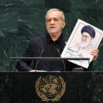 Iran, Pezeshkian: “Per Trump siamo terroristi? Noi vittime di terrorismo”. La delegazione Usa lascia l’aula