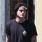 La morte di Presley Gerber e l’ibogaina, cosa sappiamo sullo psichedelico usato anche contro le dipendenze
