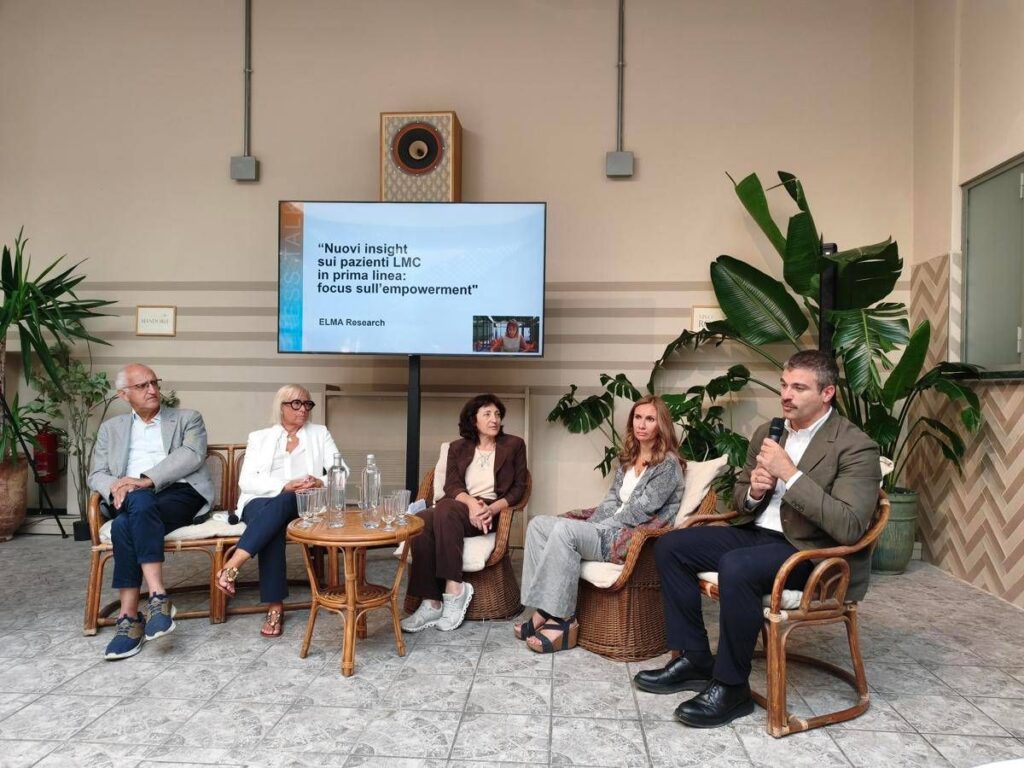 Leucemia mieloide cronica, l’indagine: “solo 1 paziente su 3 è a proprio agio nel porre domande all’ematologo”