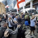 Migranti, nuove manifestazioni a Portsmouth: “L’immigrazione clandestina deve finire”
