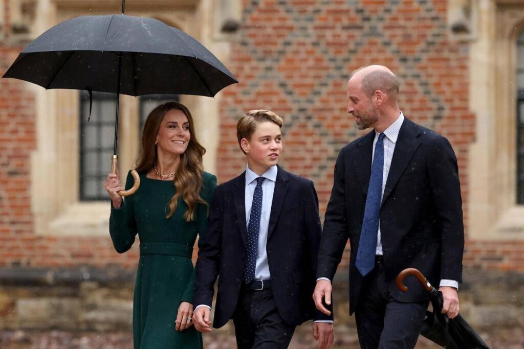 Principe George, primo giorno di college a Eton: accompagnato da mamma Kate e papà William