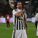 Rubano la maglia di Gatti al piccolo tifoso, la Juve lo invita alla Continassa