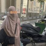 Sangiuliano pubblica foto di donna con niqab a Napoli: “Ecco pericolo islamizzazione”