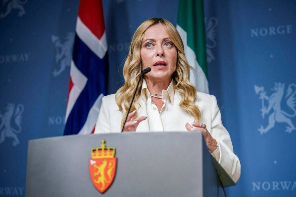 Ucraina, Meloni: “Putin cerca un’escalation in Europa perché la guerra non va come previsto”