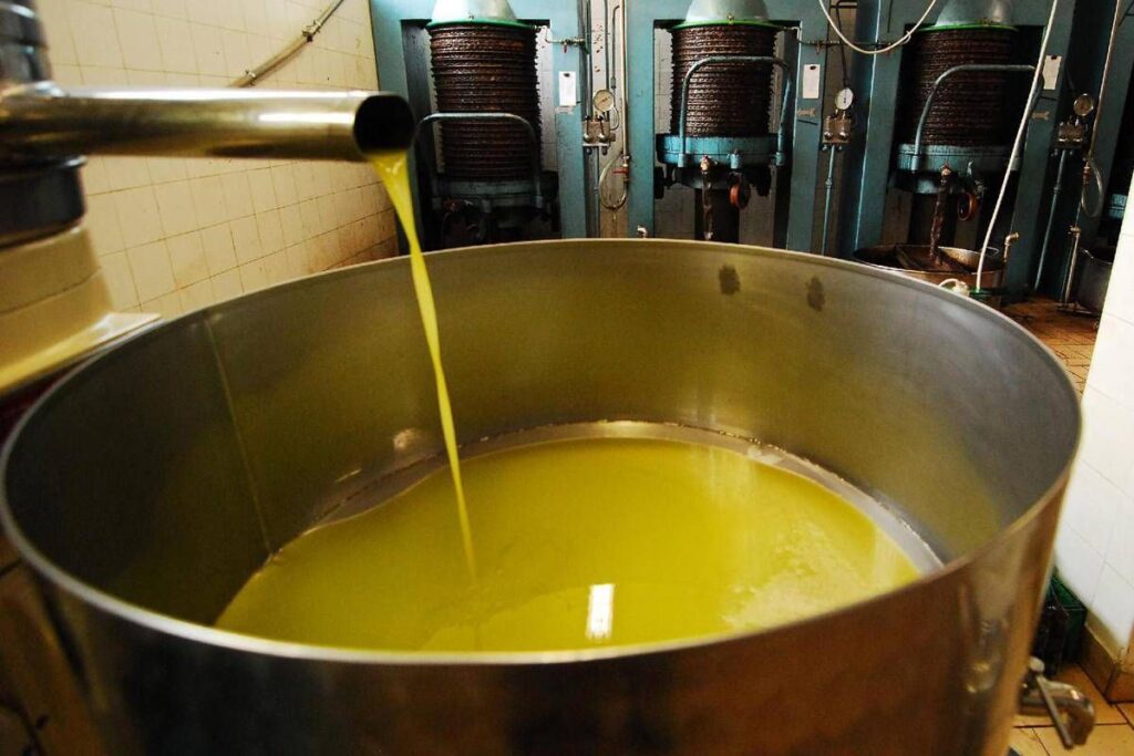 Unifol: “Per movimenti dell’olio sfuso﻿ sì alla bolla elettronica “