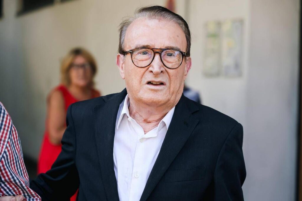 “Vai in pensione”, Giuliacci e i meteo-insulti per le previsioni: “Qualche volta rispondo…”