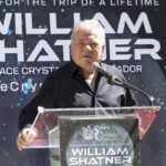 William Shatner a 95 anni stupisce tutti, il leggendario Capitano Kirk debutta nel metal
