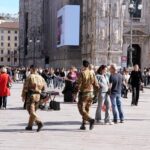 Allerta cortei, oggi manifestazioni in tutta Italia: 150 perquisizioni a Milano e in altre 20 città, piazze blindate
