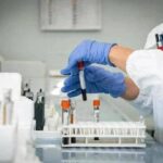 Cancro ovarico, pazienti: “Farmaco rimborsato ma test per accedervi non per tutti”