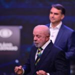 “Clown”, “corrotto”: in Brasile il duello tv tra Lula e Bolsonaro Jr