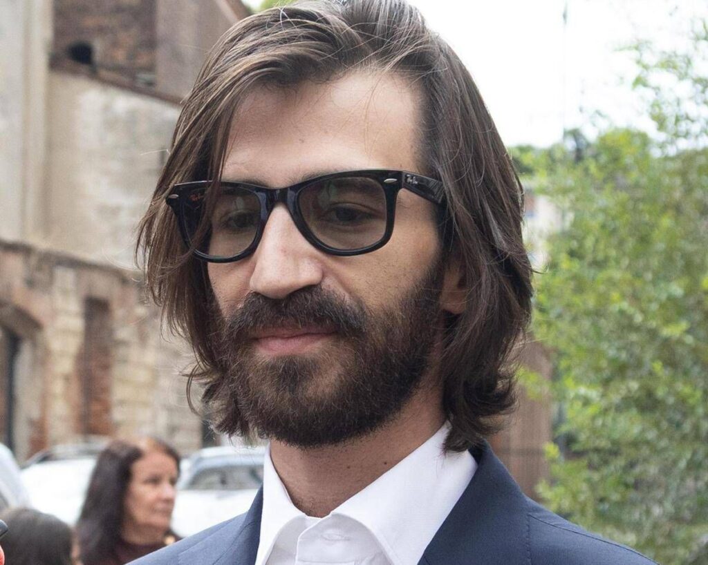 Del Vecchio jr: “Fatto critico su di noi, è esattamente il giornalismo che vogliamo proteggere”