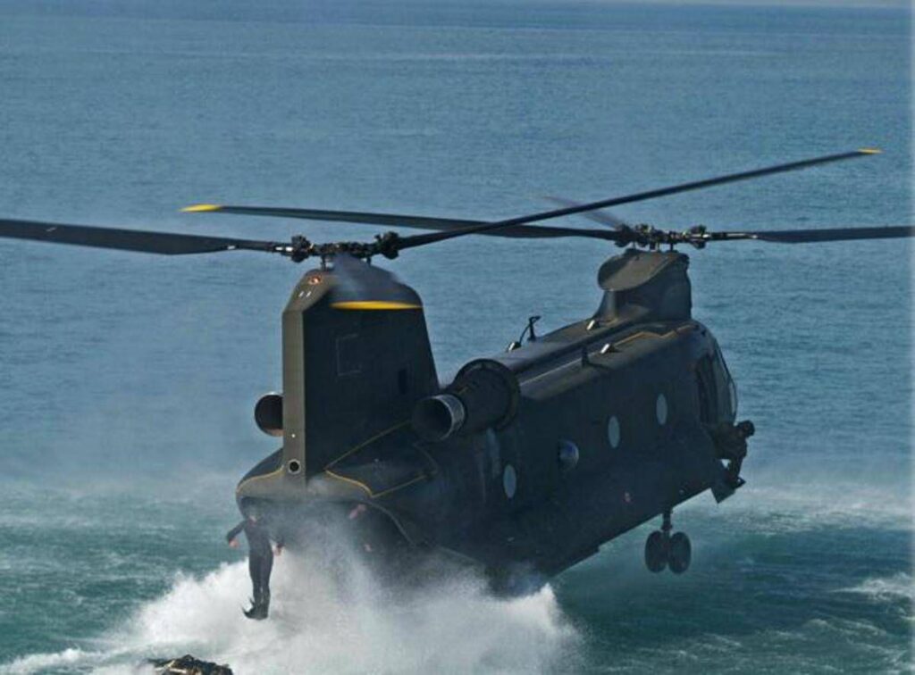 Elicottero italiano caduto in Bosnia, l’identikit del CH-47