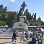 Firenze, bombola di gas sotto copia David a piazzale Michelangelo: si indaga