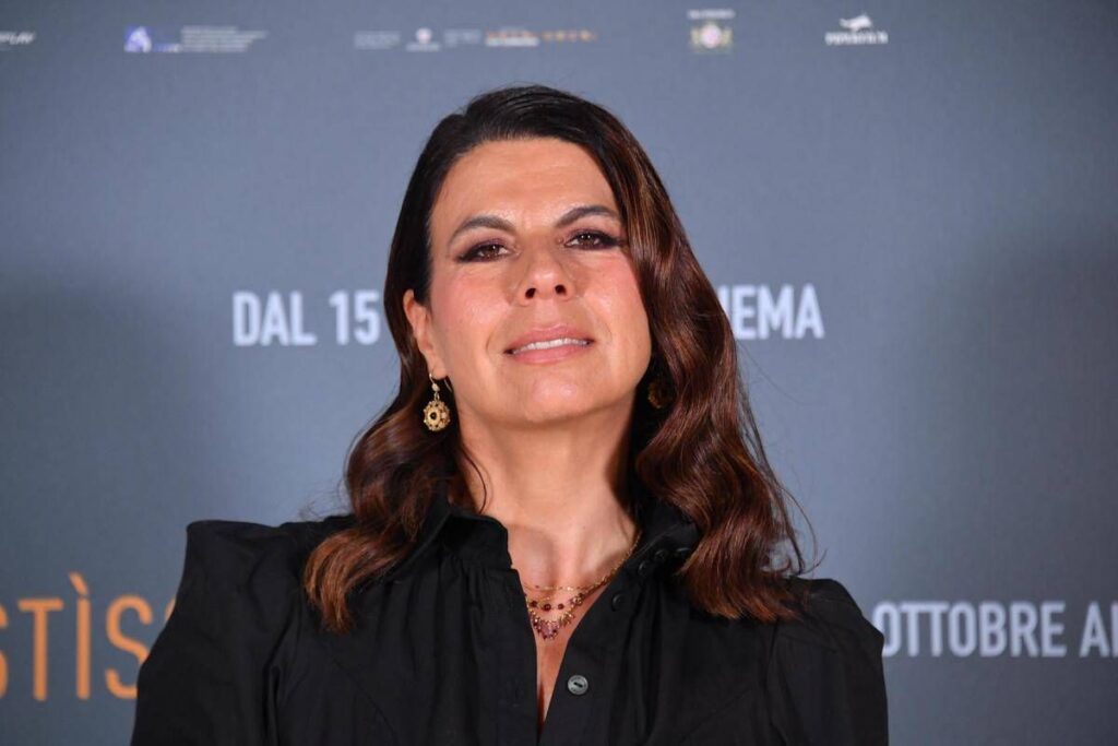 Geppi Cucciari: “Attrici scadono invecchiando? Chiedetelo anche agli uomini…”