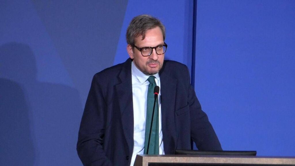 Guidesi (Regione Lombardia): “Fabbrichiamo intelligenza artificiale per autosostenibilità”