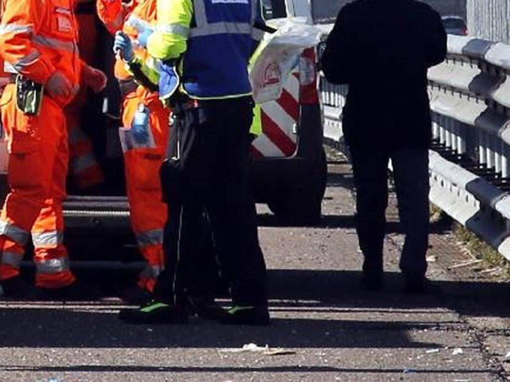Incidente nell’Agrigentino, auto contro tir sulla statale 123: 4 morti