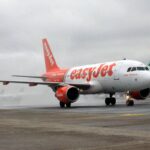 Malore per il copilota, volo Easyjet rientra a 20 minuti dal decollo