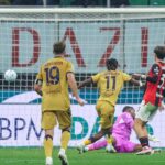 Mbangula come Batistuta, storica tripletta a San Siro contro il Milan dell’ex Juve