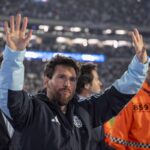 Messi, lacrime e gol nell’ultima partita con l’Argentina: “Non tornare più sarà grande dolore”