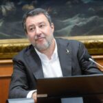 Milano, Salvini: “Arrivano 500 parà per ordine pubblico, potranno usare droni e Lince”