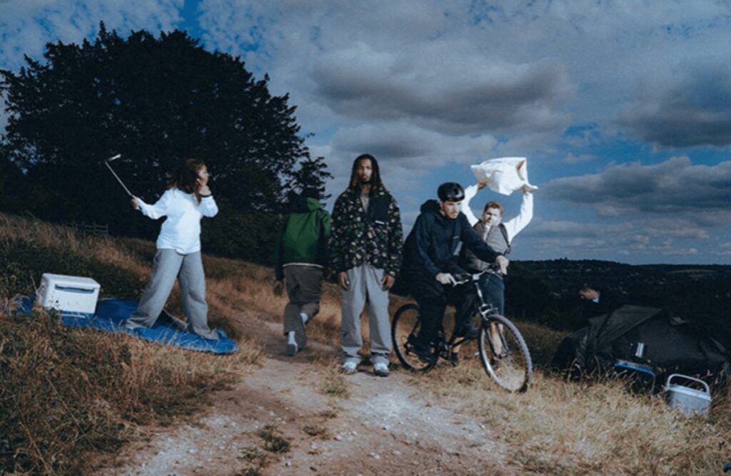 Moda, Columbia debutta nello streetwear: l’abbigliamento outdoor incontra lo stile urbano