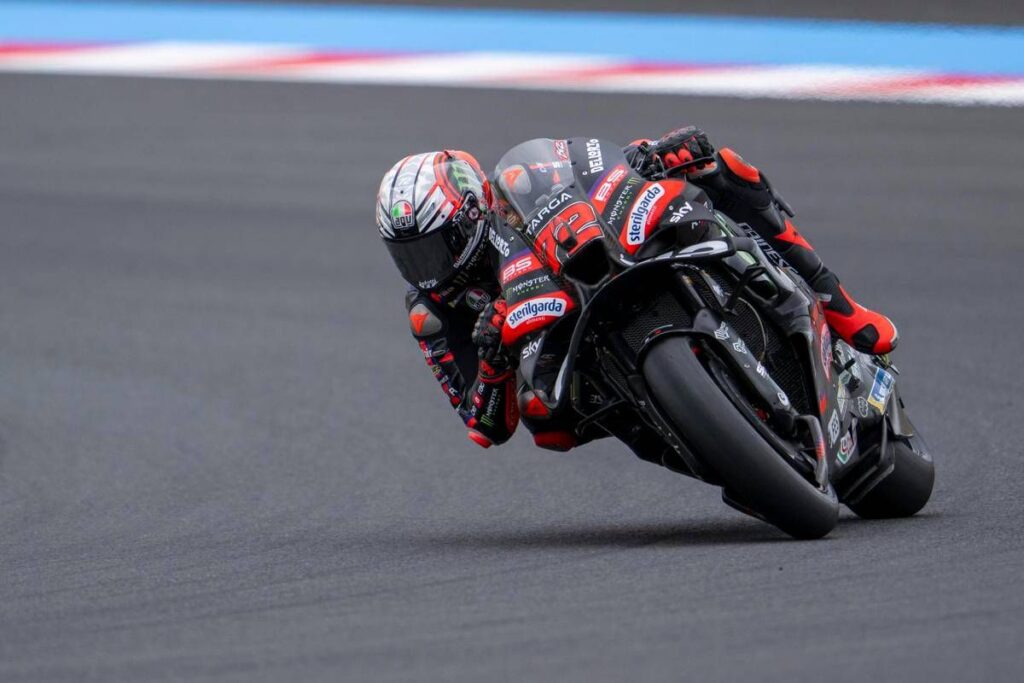 MotoGp, dal 2027 cambia il format: doppie qualifiche e addio al warm-up
