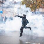 Nuove proteste oggi in Francia, l’allarme: “Manifestazioni ad alto rischio di violenza urbana”