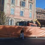 Parcheggio piazza Capponi, residenti: “Ennesimo scavo inutile e i nostri palazzi tremano”